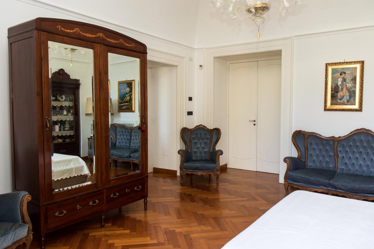 Capitano Nino Guest House Мета Экстерьер фото