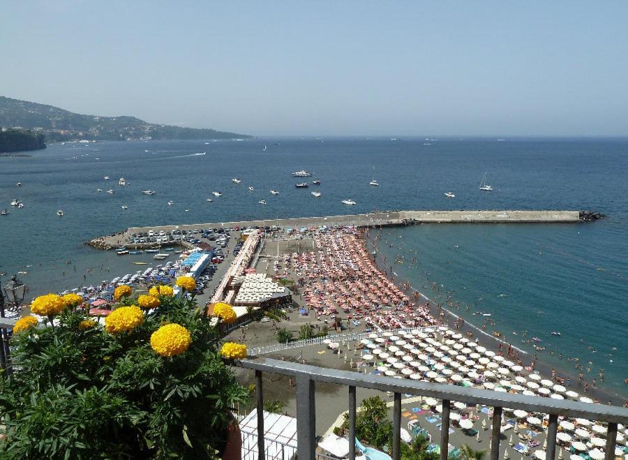 Capitano Nino Guest House Мета Экстерьер фото