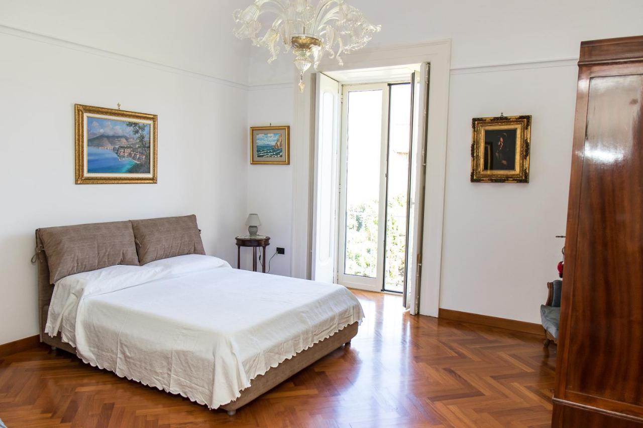 Capitano Nino Guest House Мета Экстерьер фото